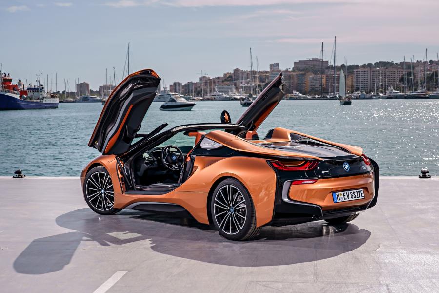  BMW i8 Roadster (I15) 2018 года  (WW) (фото 167 из 198)